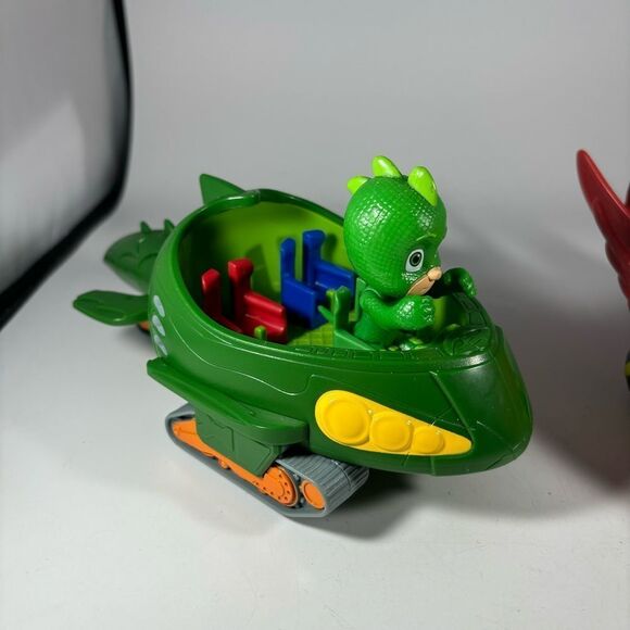 PJ Masks Vehicle & Figure Lot Owlette‎ Gekko - Picture 2 of 7